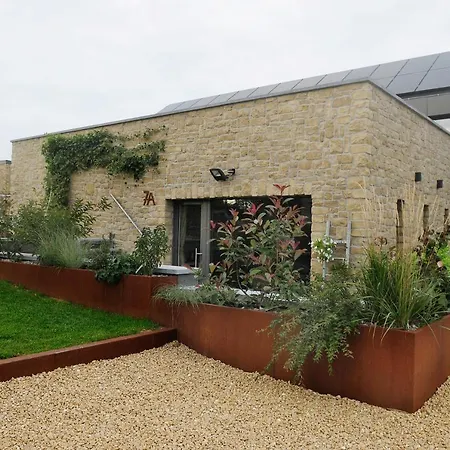 Sur Le Tige Bed and Breakfast Hamois