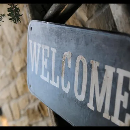 Oda ve Kahvaltı Sur Le Tige 4*